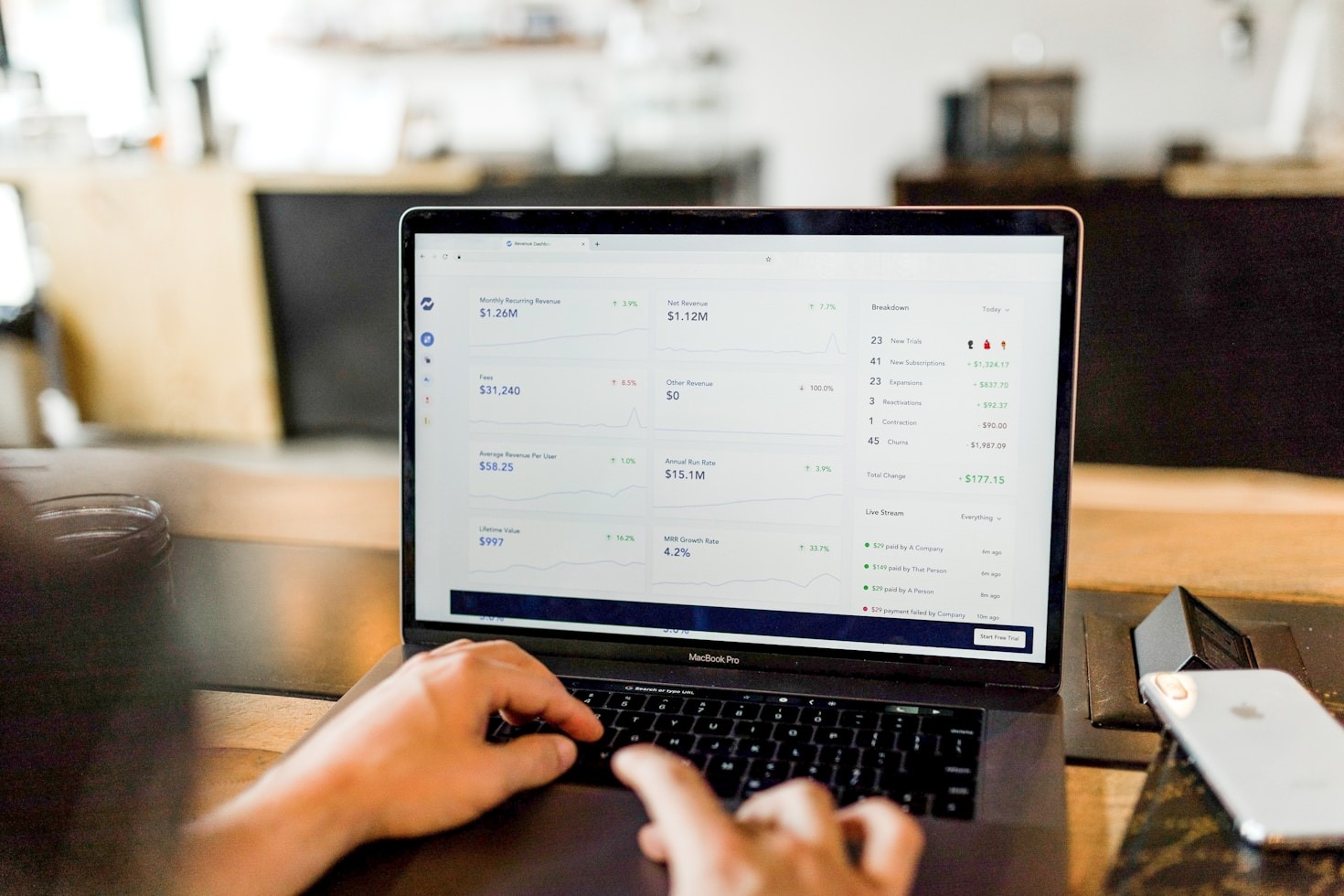 Choosing the Best Image Format for Web Optimization: From Basics to Advanced Strategies
